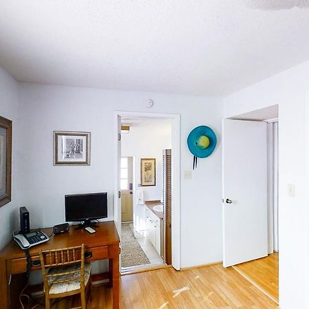 Crescent Beach Cottage 圣奥古斯丁 外观 照片